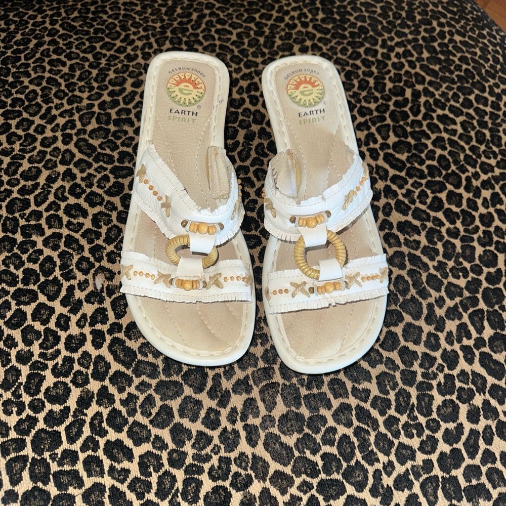 Earth Spirit  Sandals - White and Tan